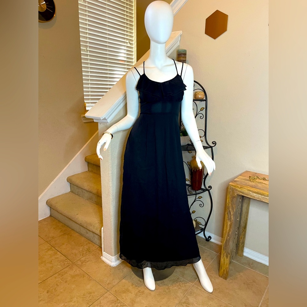 Jessica Simpson Black Maxi dress NWT size XS